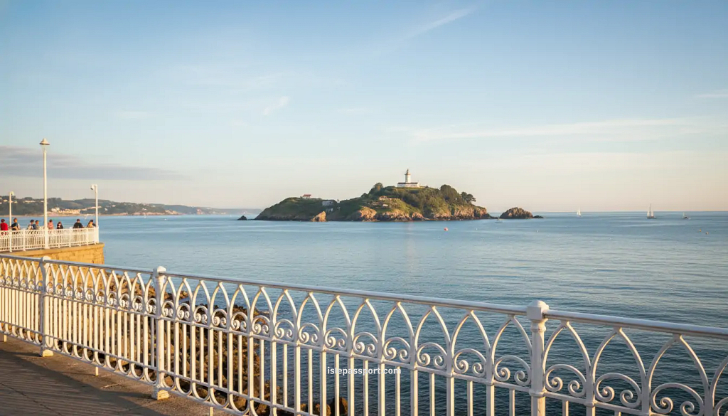 La Concha Promenade railings and iconic bay view in San Sebastián