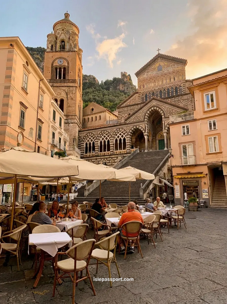 Cathedral of Sant'Andrea and busy outdoor cafés in Piazza del Duomo, Amalfi Town